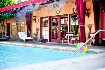 بالم سبرينغس Desert Paradise Resort - Gay Men'S Resort المظهر الخارجي الصورة
